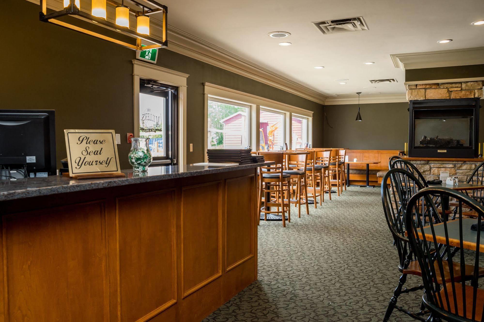 Maritime Inn Port Hawkesbury Exterior photo